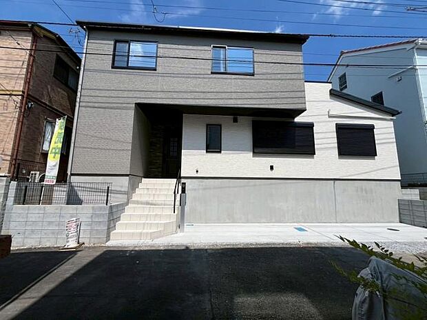 【【現地外観写真】】「南浦和」駅自転車利用で10分(2000m)