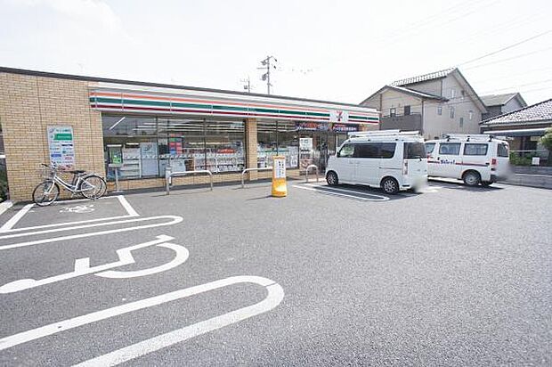 セブンイレブン 春日部小渕店(約400m)