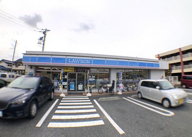 ローソン川口安行小山店（約600m）