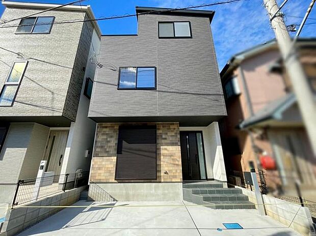 【外観】■外壁は雨が汚れを落としてくれるセルフクリーニング機能採用!建物の美しさ保ちやすいです!