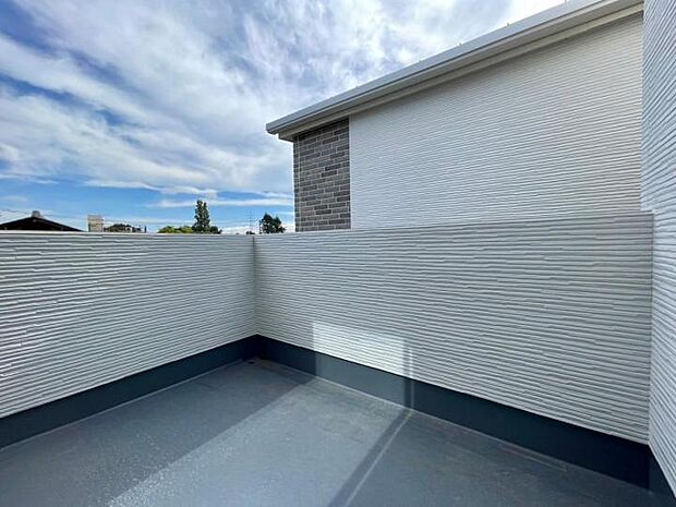 【バルコニー】■南向きバルコニー!