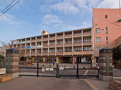 大谷場中学校 1100m(徒歩14分)