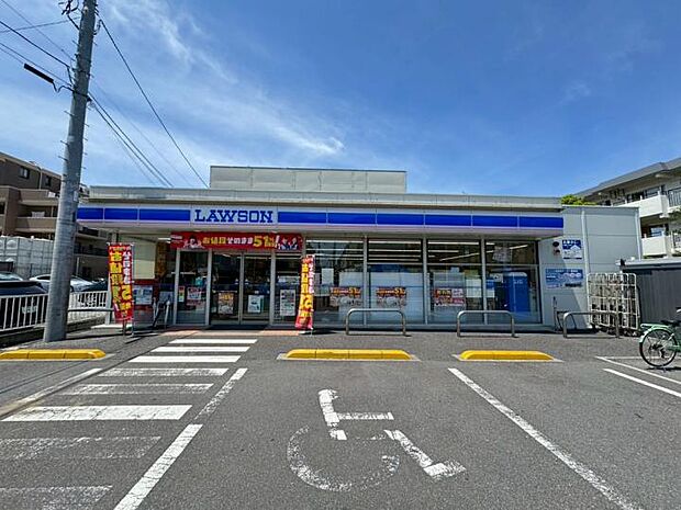 ローソン志木ニュータウン店（約180m）