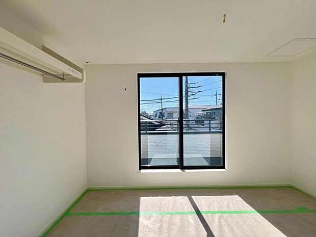 【内観】◆着々建築中!建築中ですが室内の広さ等ご体感出来ますので、是非ご見学ください!※2026.9月撮影