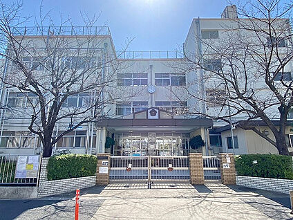 足立区立中川北小学校 350m(-)