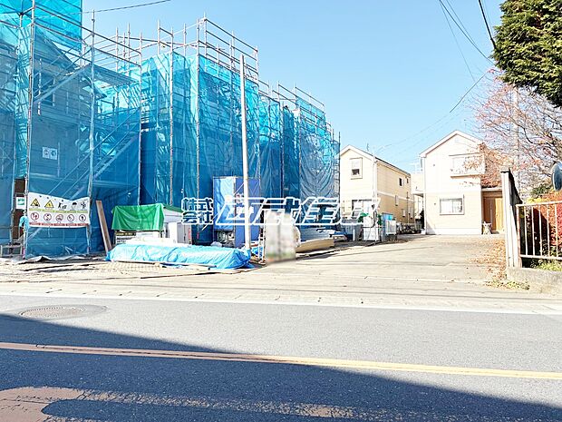 【前面道路含む現地写真】【販売現地】車通りの少ない穏やかな住環境です。2025年11月29日撮影