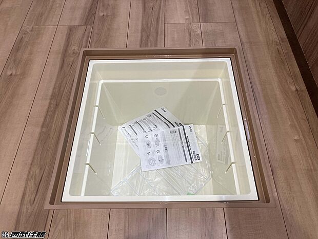 【非公開】【床下収納庫】調味料や保存食の保管にもってこいです！同仕様写真