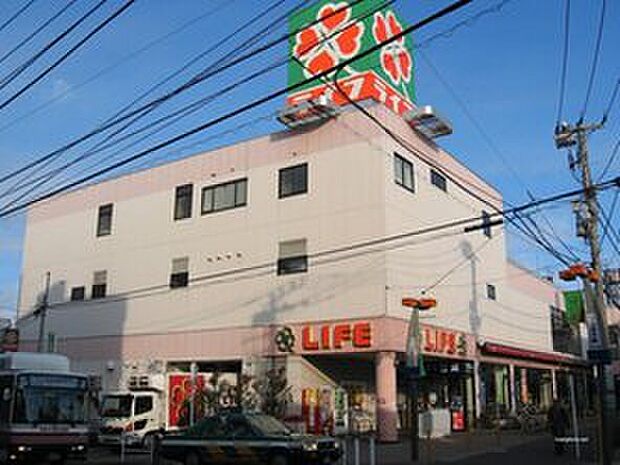 ライフ千歳烏山店（約702m）