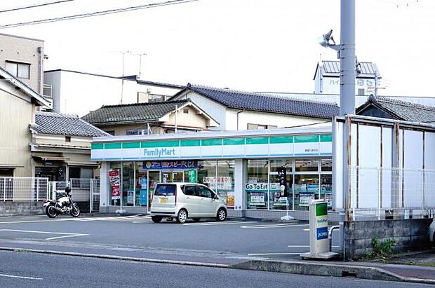 ファミリーマート舞鶴円満寺店(2020年10月撮影)(約320m・徒歩4分)