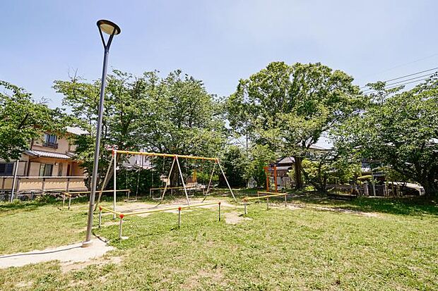 学園大和第5号街区公園(約280m・徒歩4分)