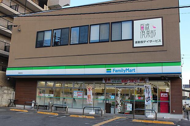 【【高耐久な外壁・屋根・内装】】経年劣化で修繕の可能性が高い、外壁や屋根、内装。セキスイハイムでは、高耐久な素材を採用することで、劣化に強く美しい状態を保ちます。
