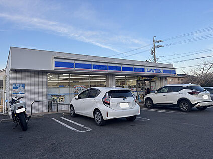 ローソン津島永楽町店 550m