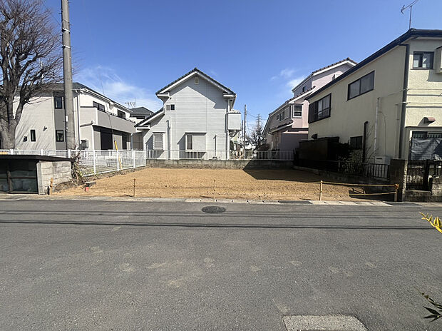 公園の緑を身近に感じられる、心やすらぐ立地環境。