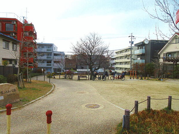 日和公園まで342m