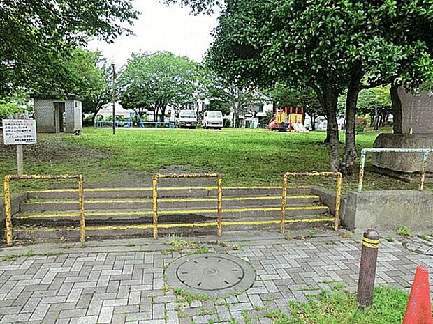 在家公園まで439m