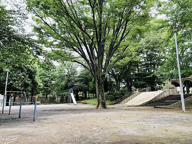 柏西口第二公園まで1414m