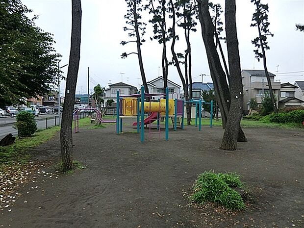 文京みどりの公園まで1076m