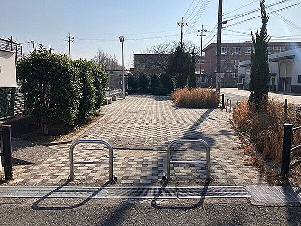 さくら公園まで1205m