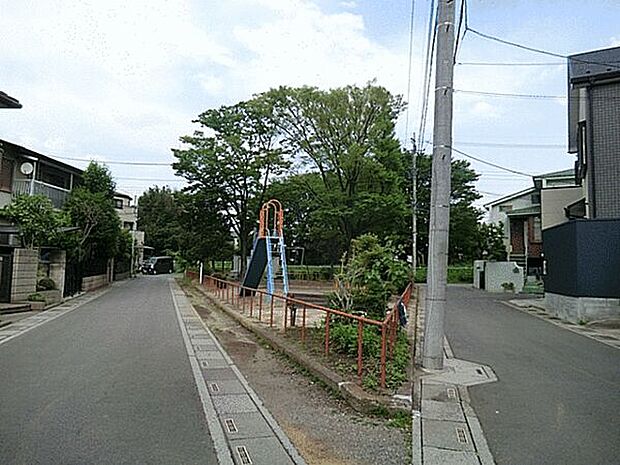 蓮沼公園まで604m