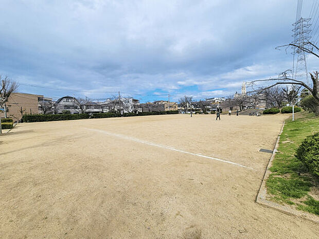 清水はざま公園まで1129m