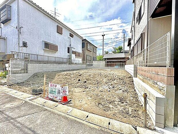 現地（土地）