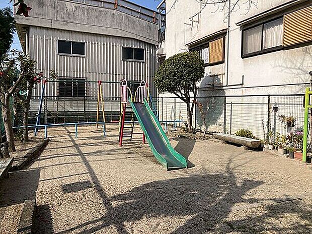 松屋町第1ちびっこ老人憩いの広場まで944m