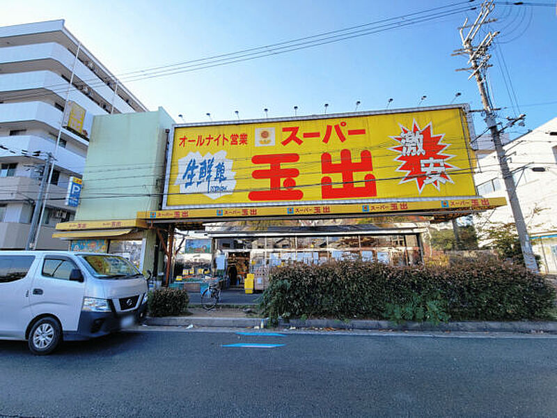 【車・交通】南海本線「湊」駅