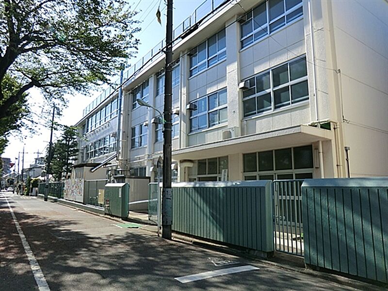 【学校】中野区立緑野中学校