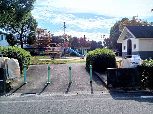 向イ山公園（約639m）