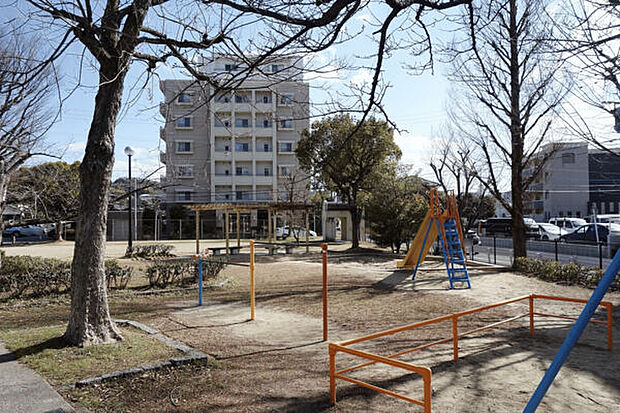 松崎西公園（約664m）