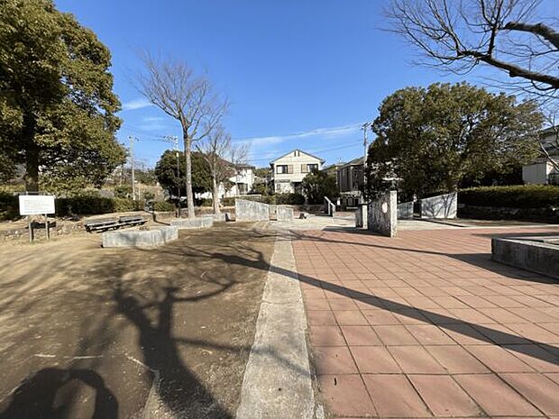 鎌倉山西公園(約1,392m)