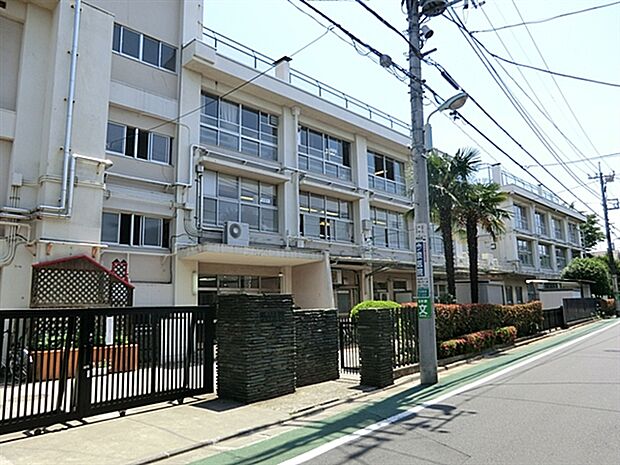 練馬区立下石神井小学校（約714m）