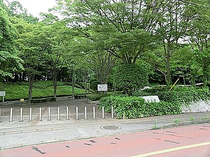 南部公園 821m