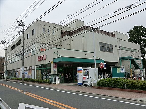 西友調布入間町店(約1,314m)