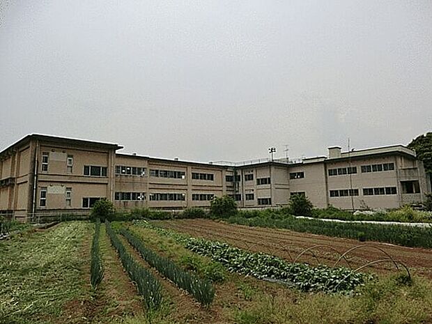 流山市立東部中学校(約1,640m)