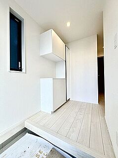 玄関・エントランス