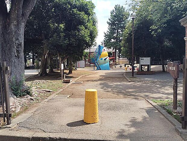 八幡公園（約1,106m）