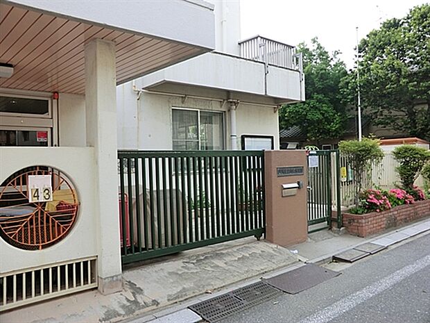 練馬区立向山保育園（約1,080m）