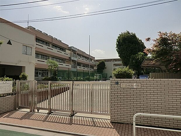 板橋区立富士見台小学校（約346m）