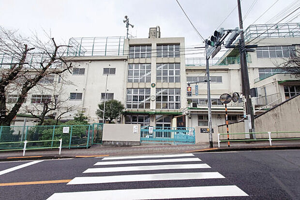 大田区立池雪小学校（約140m）