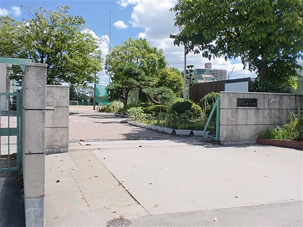 名古屋市立萩山中学校（約950m）