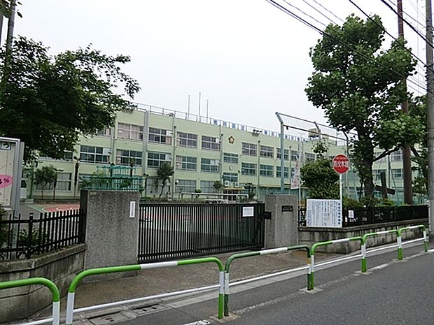 荒川区立尾久宮前小学校（約503m）