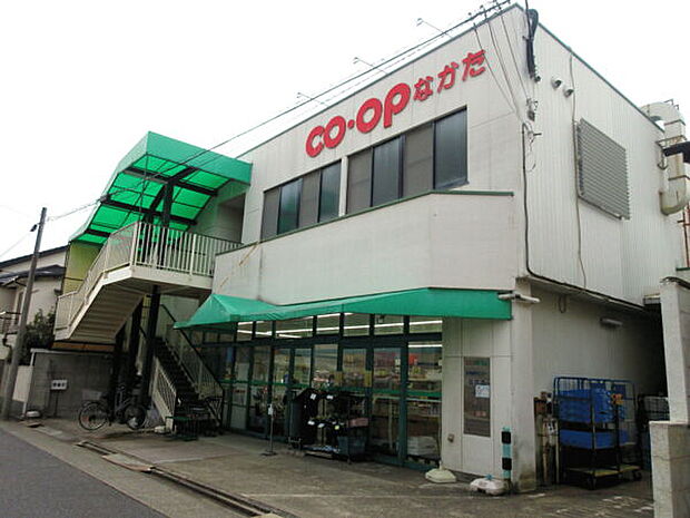 コープなかた（約697m）