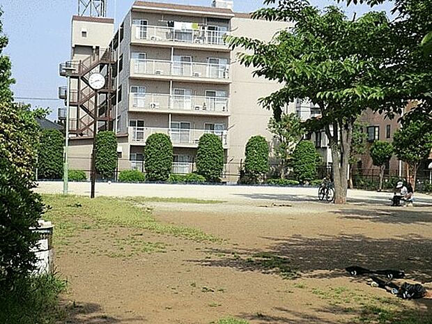 青三公園（約809m）