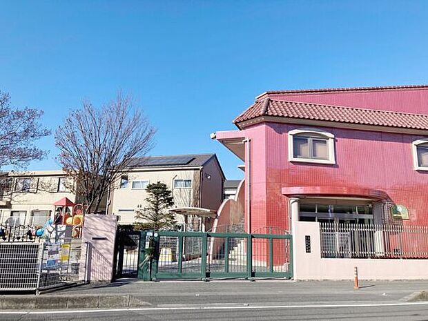 愛隣幼稚園(約1,443m)