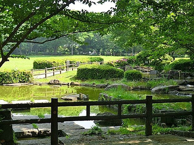 行田公園(約1,905m)