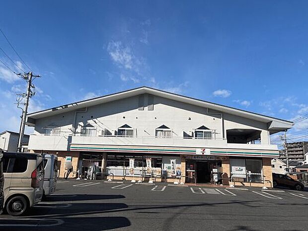 セブンイレブン大宮日進1丁目店(約313m)
