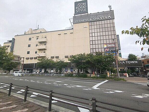 ビバタウン板宿（約573m）