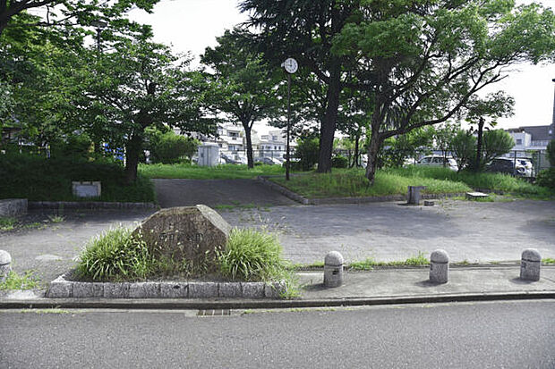 西日置公園（約1,342m）