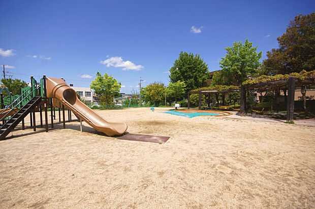 旭出公園(約322m)